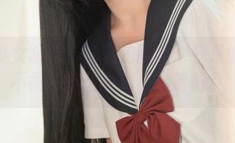 爆机少女喵小吉的私拍图集：快乐的野餐不需要什么计划，哈哈哈！