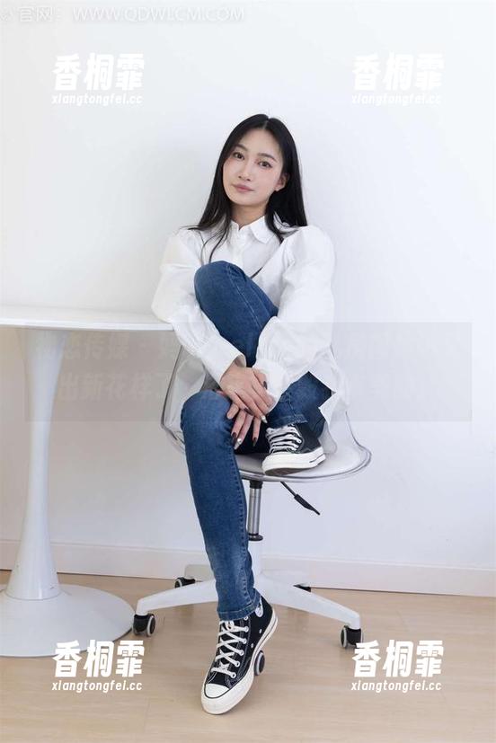 物恋传媒 - 妈呀，elise的私房图集中又出新花样了，浴室真会毁我审美的。