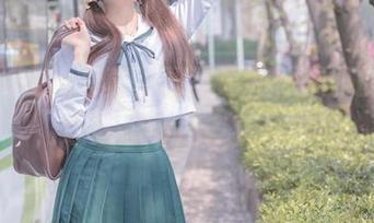 王羽杉在线写真，双马尾和体操服的组合，让人忍不住多看几眼！