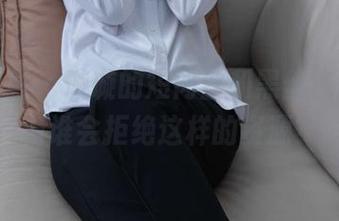 甜予摄影 - 璇璇的短肉丝和黑丝作品集，有谁会拒绝这样的资源？