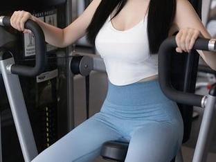 秀人网 - 想要看Demon瑶瑶的礼服图册？免费送你，别说我没提醒你哦！
