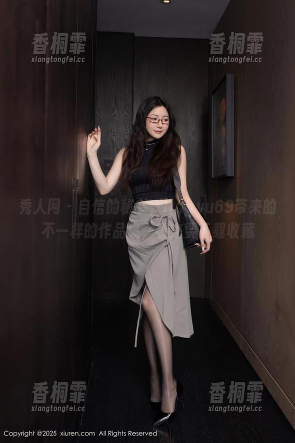 秀人网-lingyu69 秀人网 - 自信的秘书,lingyu69带来的不一样的作品集,看来要下载收藏