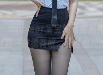 秀人网 - summer宝宝的私房旗袍合集，扔给我一枚绣花眼，我甘愿沦陷！