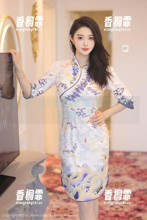 秀人网 - 南乔长腿集：高清图册，比腿本身还吸引！