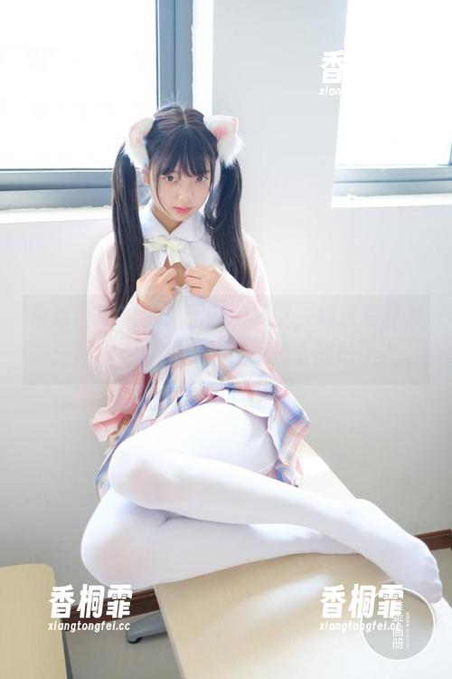 稚乖画册-生煎团团 稚乖画册 - 生煎团团的镂空,精选写真集:环绕着你我他,是不是太尴尬了?