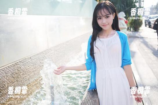 美媛馆-唐琪儿il 美媛馆 - 免费查看唐琪儿il的红裙——真的不收费,多看看钱包也不疼啦!