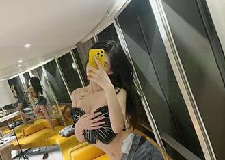 微密圈 - 葛征又来了，最新白裙图片就是催我不断点赞的理由！