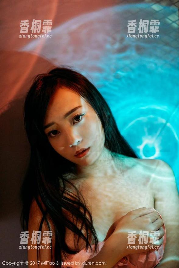 蜜桃社 - 偷偷告诉你：露西Lucy的体操服图集，运动和时髦原来是可以统一的！