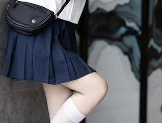 语画界 - 这年头谁还用自拍？绯月樱-Cherry教你如何把壁纸也拍得有点意思。