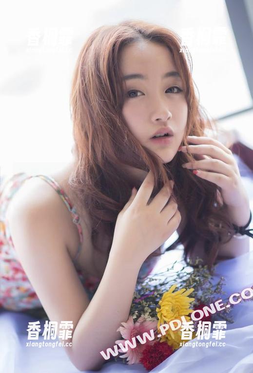 轰趴猫-曲曲 轰趴猫 - 曲曲的写真一图胜过千言万语,谁能抗拒这可爱?