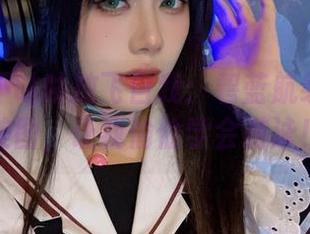 阿九从不咕咕放飞自我：碧蓝航线的高清美图，让我偷偷学会游泳！