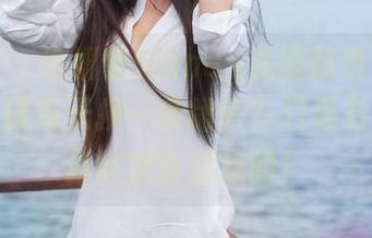 青豆客 - 徐妍馨Mandy礼服精选——我是不是该每天换一条裙子？只要有她在，我肯定会这想的！