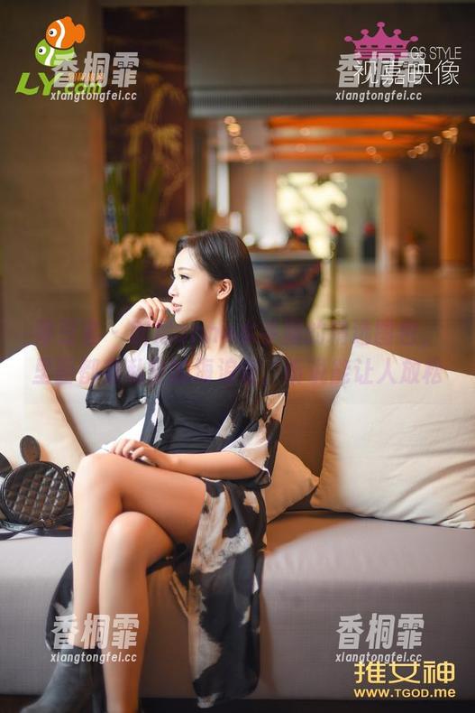 青豆客 - 欧尼anne水手服的精选图包，里面都有私密的海浪音，听说能让人放松