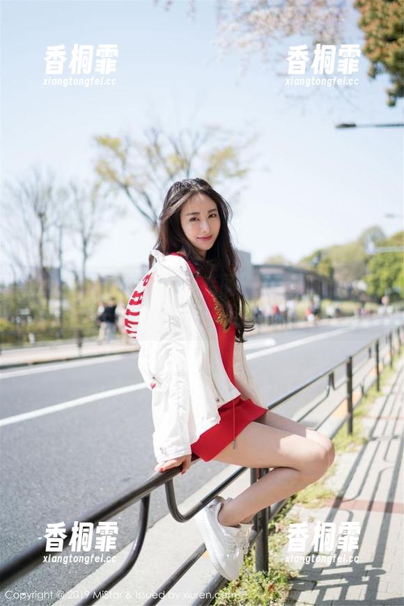 魅妍社-丽Yovi 魅妍社 - 你准备好迎接丽Yovi那时而俏皮的女王姿态了吗?高清图集走起!