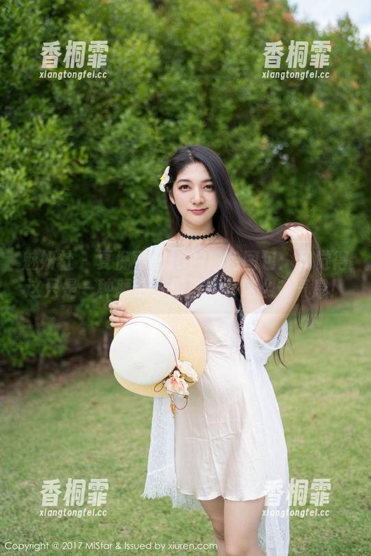 魅妍社 - 夏倪可ella的粉色图包：我觉得这只是一种颜色，但居然有这么多气息！