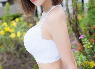 魅妍社 - 斯戴媛Amy与她的女仆：精选写真集里的那几副脸，真的是不知道该怎么评价。