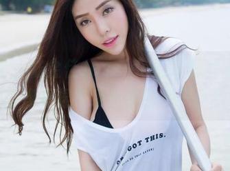 魅妍社 - 陆金佳Jessica的最新套图，温柔得像是捏在手心里的一只小猫咪